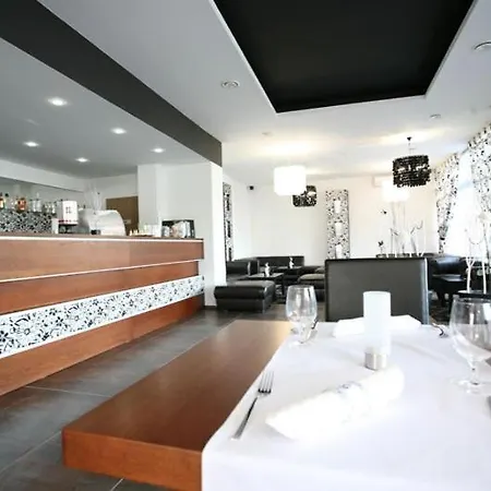 Grand Hotel/pension Hotel 3*