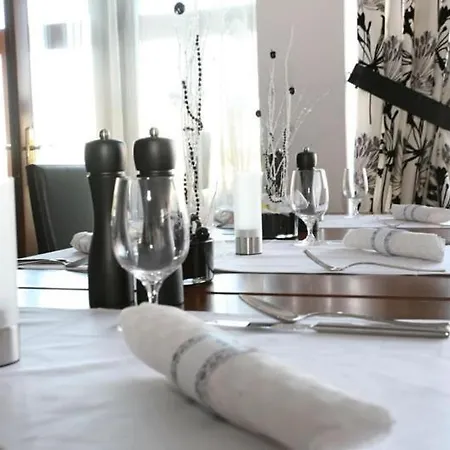 Grand Hotel/pension 3*