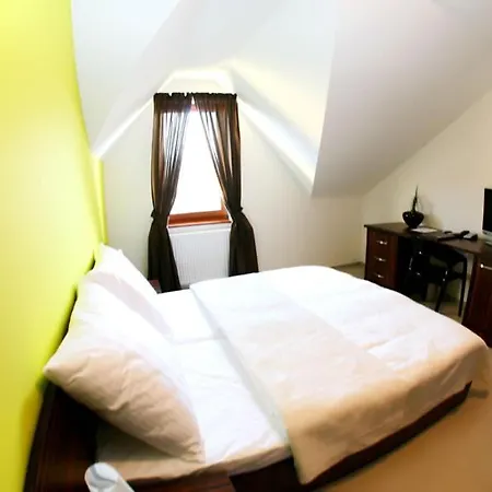 Grand Hotel/pension 3*
