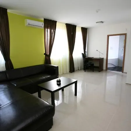Grand Hotel/pension Otel 3*